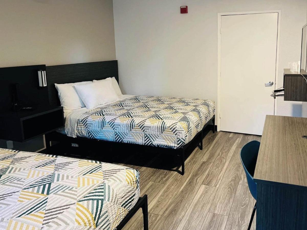 Motel 6-Marina, Ca - Monterey Bagian luar foto