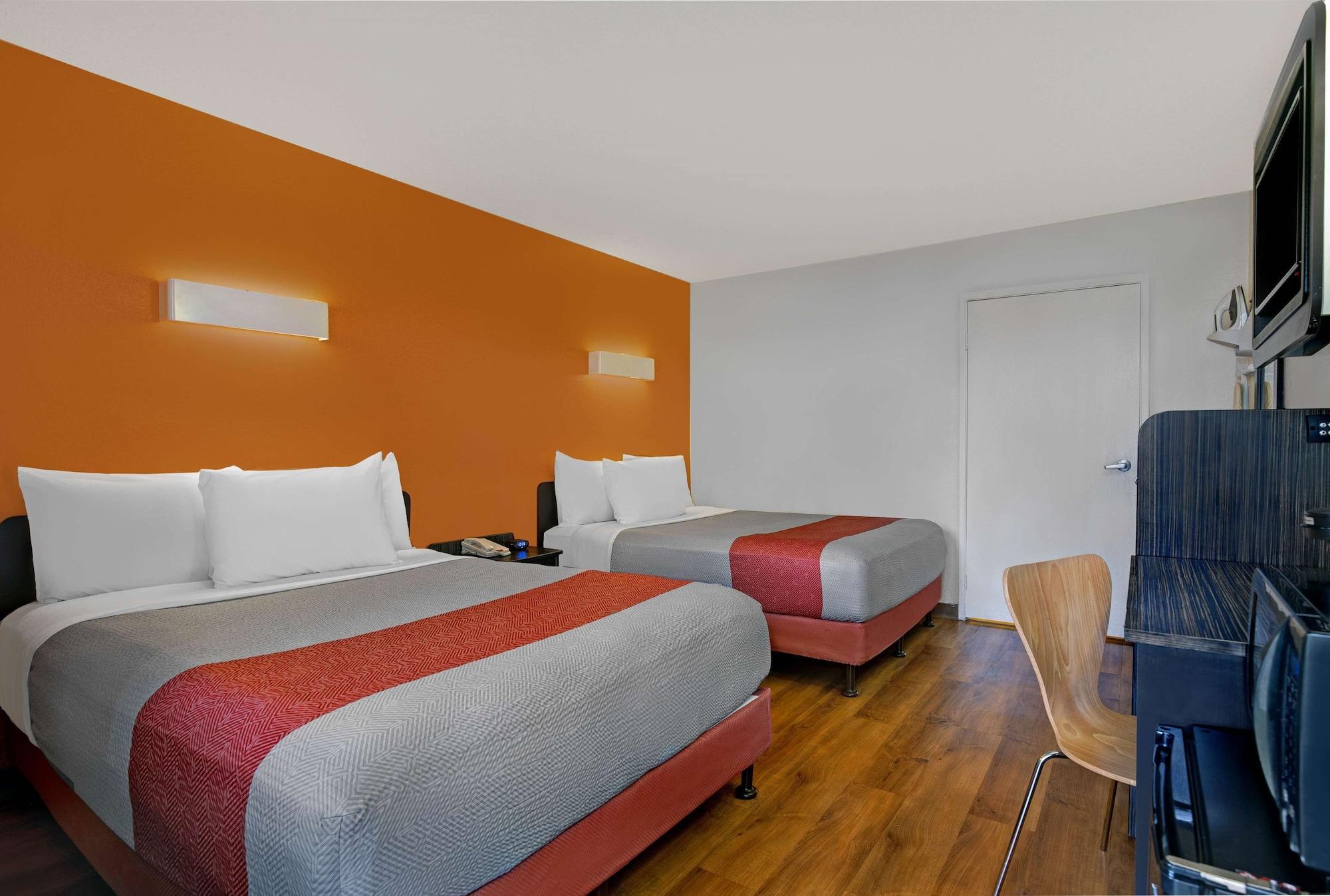 Motel 6-Marina, Ca - Monterey Bagian luar foto